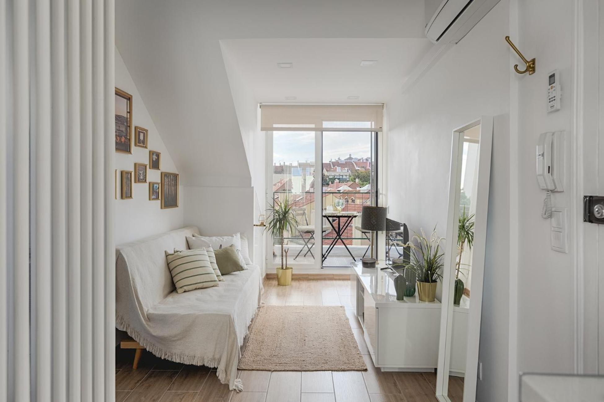 Romantic Gem With 2 Terraces In Alcantara * Lisboa